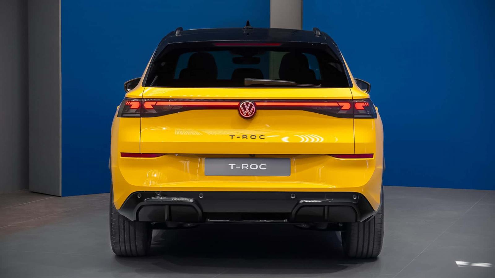 Επίσημο: Το νέο VW T-Roc μεγάλωσε και έγινε για 1η φορά φουλ υβριδικό 